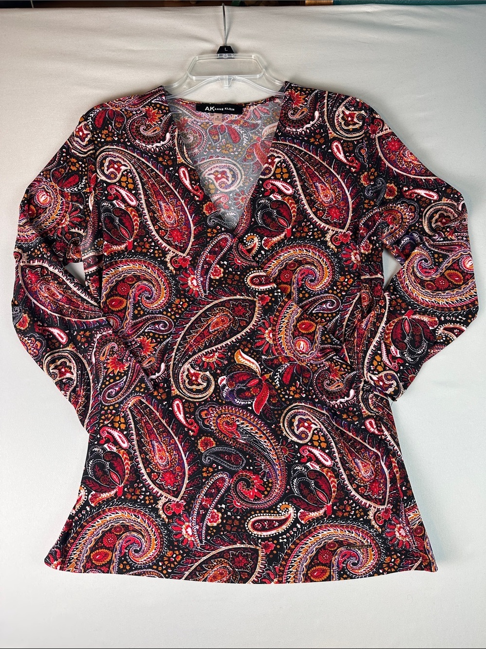Anne Klein Shirt Black & Red Paisley V-Neck Long Sleeve Top